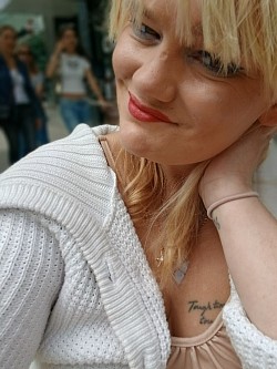 Fun and flirty A playful snapshot filled with light and laughter, capturing spontaneous joy and the carefree side of connection.